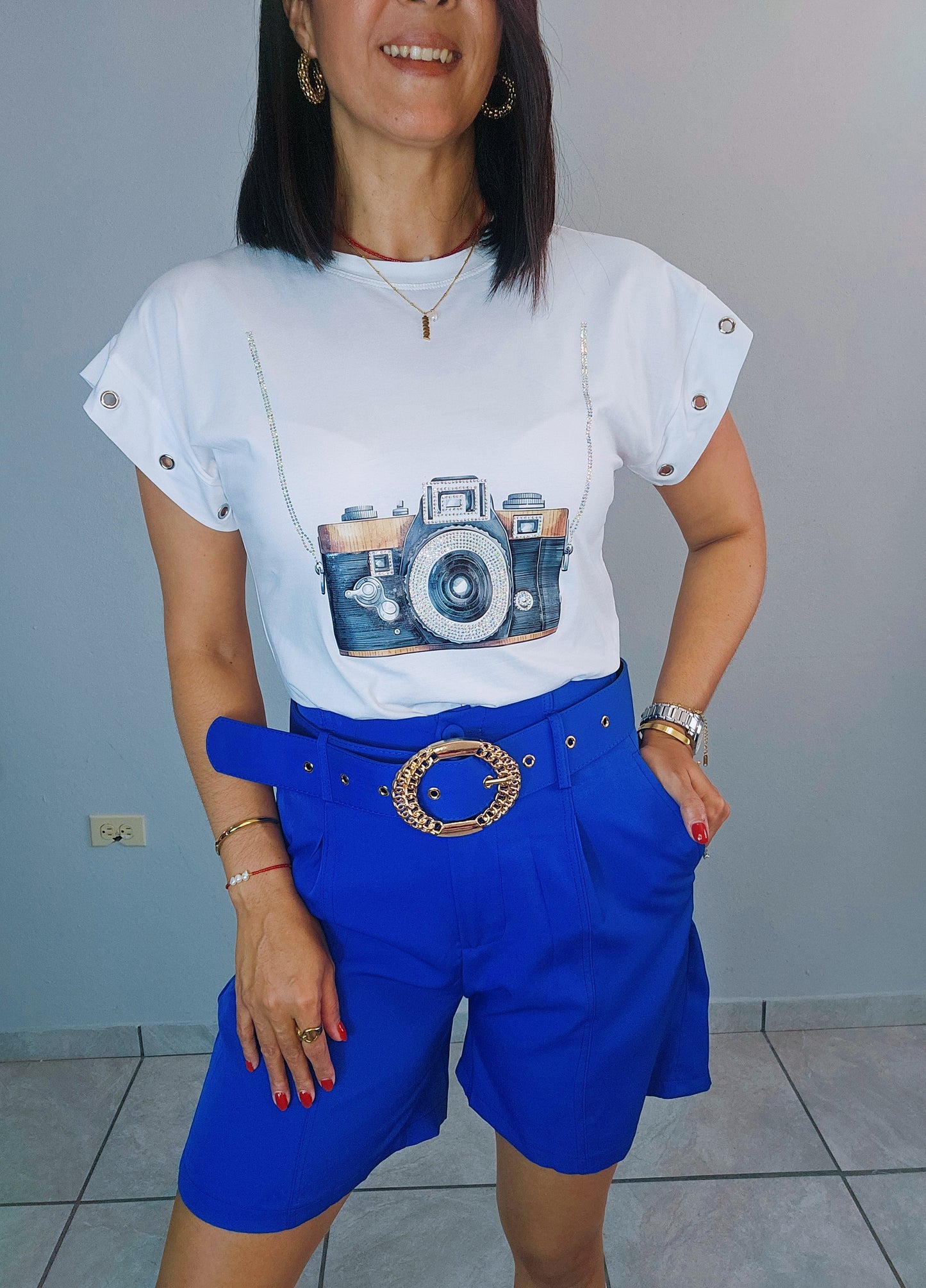 Camera White Top