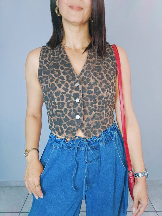 Leopard Denim Vest 🤎